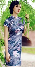 杨柳细腰-气质旗袍女生江边纯美图片