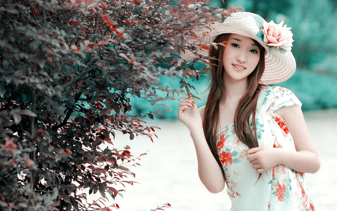小清新美女踏春写真壁纸