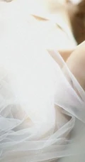艺术女生模特 白色家居服室内照艺术