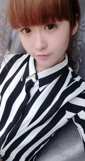 齐刘海可爱女生可爱自拍图片-小嘴嘟嘟
