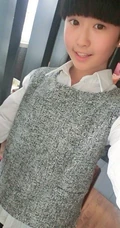 齐刘海可爱女生可爱自拍图片-小嘴嘟嘟