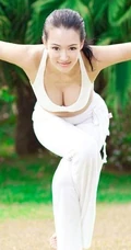 瑜伽女生 母其弥雅高清写真图片