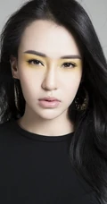 瑜伽女生 母其弥雅高清写真图片