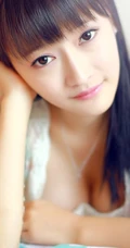 齐刘海清纯女生图片-刘海妹子闺房的秘密