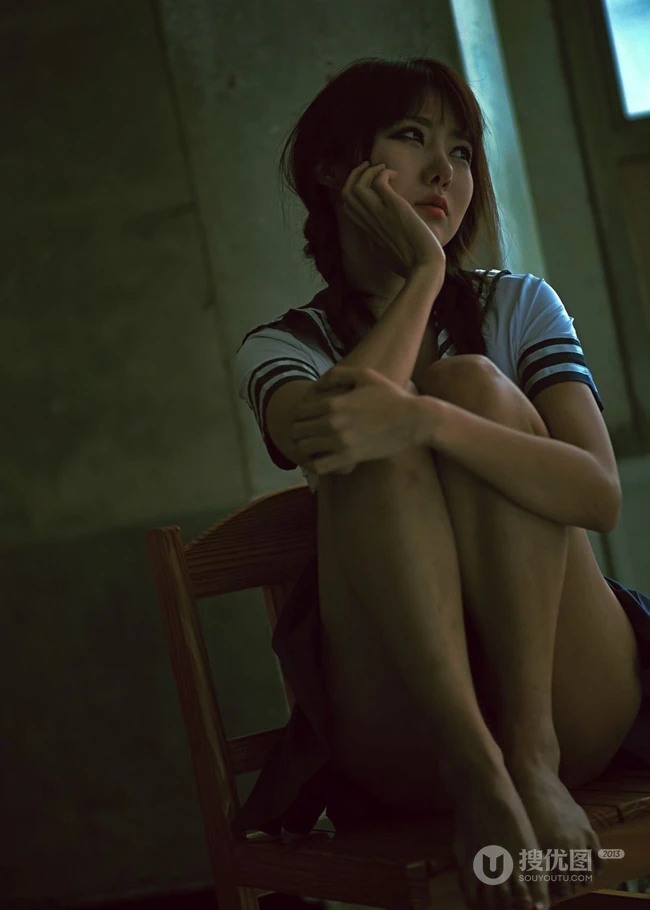 女生吸睛 韩国气质模特高清图集20p
