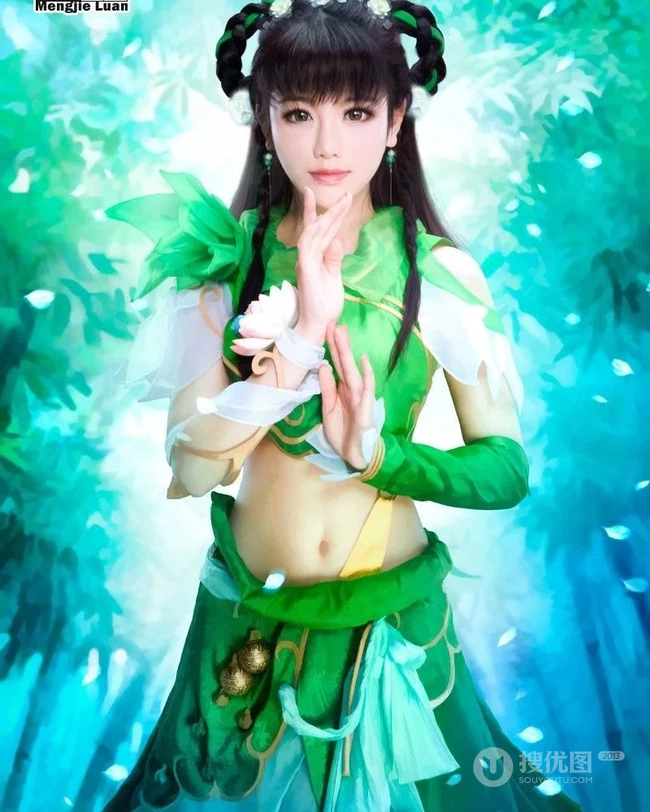 女生&ldquo;南笙&rdquo;神级COSPLAY《诛仙3》角色碧瑶&破军