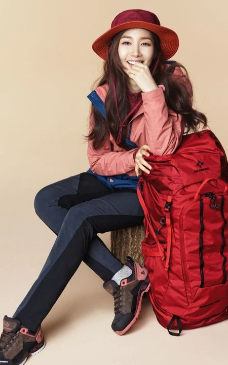 韩国女生朴敏英 户外运动装备高清广告大片