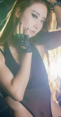 暗黑女王朴贤善 铁丝网梦幻高清写真