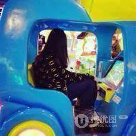 男女对对碰-情侣头像一男一女