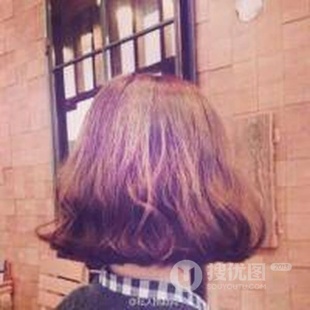 短发女生发型可爱头像