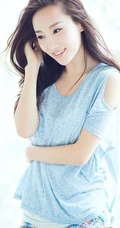 长发女生高洋纯美居家写真气质6p