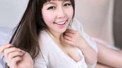 养眼性感睡衣美女高清壁纸桌面