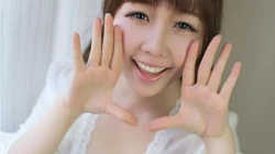 养眼性感睡衣美女高清壁纸桌面