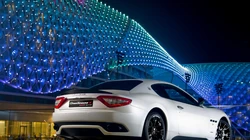 名车Maserati 玛莎拉蒂白色高清壁纸