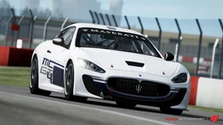 名车Maserati 玛莎拉蒂白色高清壁纸