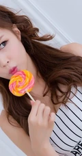 女生嫩模恩斌礼裙短裙写真-手拿棒棒糖甜美可爱