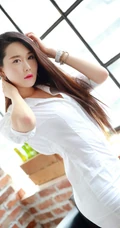 韩国匀称女生殷夏荣高清写真大全 粉嘟嘟，肉扑扑