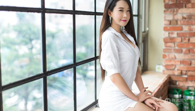 韩国匀称女生殷夏荣高清写真大全 粉嘟嘟，肉扑扑
