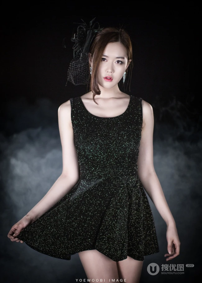 韩国匀称女生殷夏荣高清写真大全 粉嘟嘟，肉扑扑
