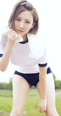 绝妙的气质之旅 短发女生佳人高清户外写真图片