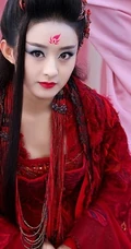 热播剧《花千骨》妖神出世剧照-赵丽颖冷艳红装不怒自威