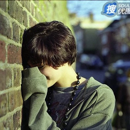 欧女生生唯美图片-街边巷尾留下的美好记忆