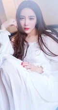 女生模特儿郭芸萌唯美朦胧白裙写真照