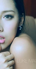 女生嫩模Rukia气质室内写真有亮点