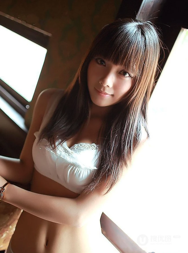 素颜女生纯美家居服室内写真 清纯系《花季少女》