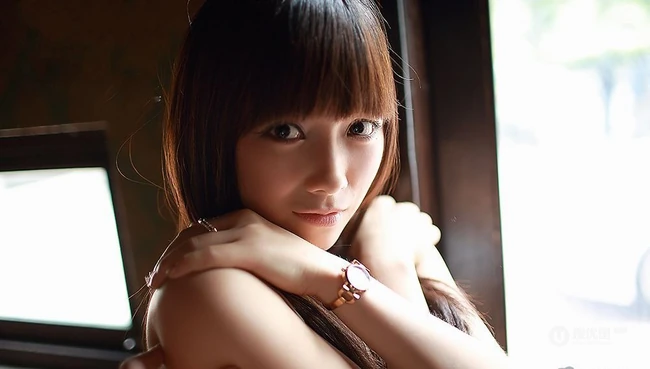 素颜女生纯美家居服室内写真 清纯系《花季少女》