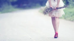 唯美女生背影高清电脑壁纸