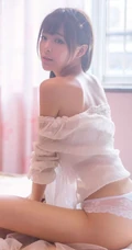 清纯大眼女生夏木颖~浅粉浅粉的家居服室内写真