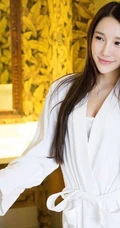浴袍大美人刘奕宁-清纯甜美可人高清写真