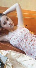 清爽的室内-女生璐瑶可爱小睡衣室内写真