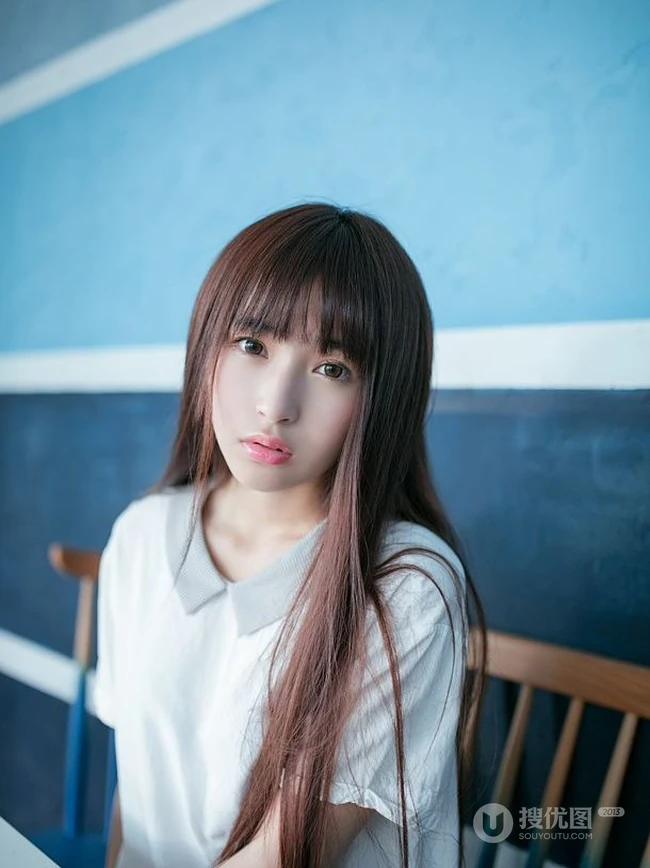 眼神清澈-清纯动人 学生妹子张楚Aimee高清写真