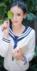 90后邻家女孩《李喆美》精选甜美可人写真，