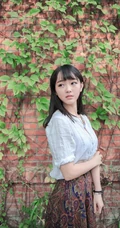 很纯很萌哒 齐刘海可爱女生清新可爱写真