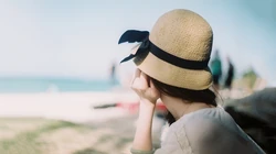 唯美森林系美女高清壁纸