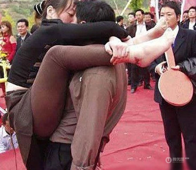 为了IPHONE6这也算蛮拼的