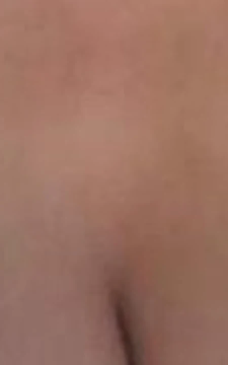 女生模特戴维斯惊曝艳照 木瓜美乳羡煞旁人