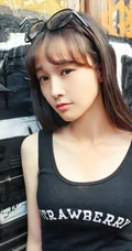 淡淡的味道 清纯T恤短裤女生蒋元媛写真