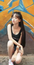 淡淡的味道 清纯T恤短裤女生蒋元媛写真