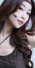淡雅粉彩女孩 韩国女生殷智艺高清写真图片