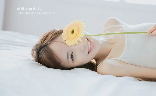 米小仙女和太阳花可爱写真 像阳光一样可爱温暖