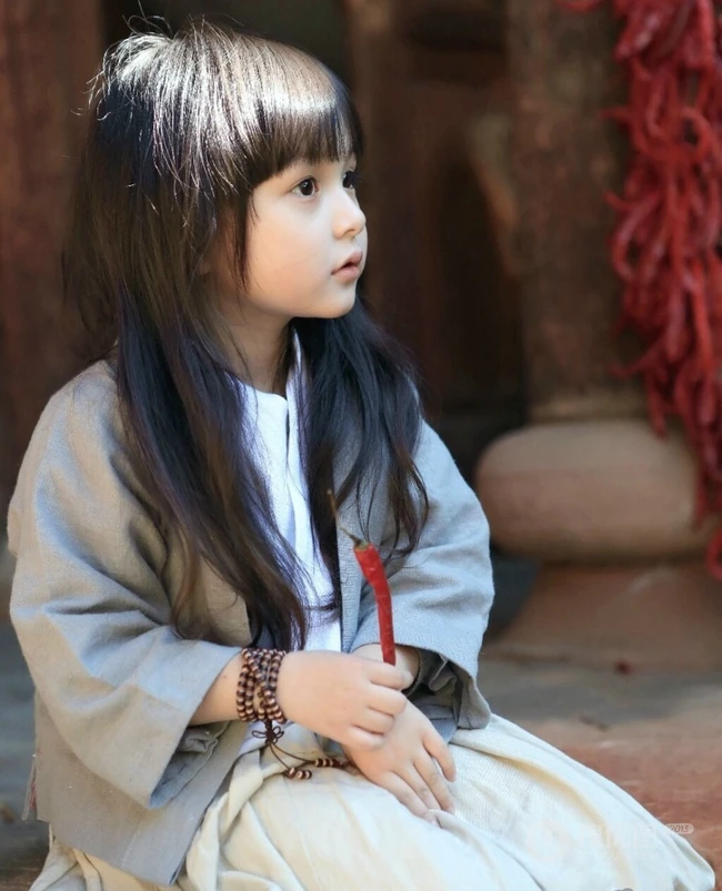 超萌汉服小少女刘楚恬可爱图片