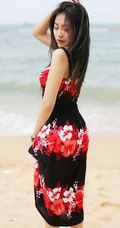 线条女生许诺Sabrina家居服室内、连衣裙街拍写真图集