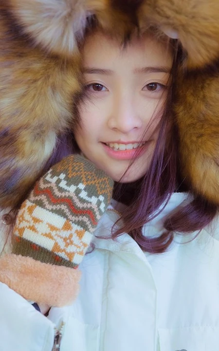 萌萌的冬季 纯美无邪少女妹子街拍美图
