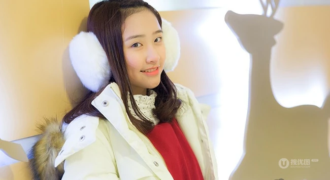 萌萌的冬季 纯美无邪少女妹子街拍美图
