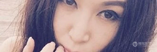 香港70后女生温碧霞自拍图片-甜美笑容宛如少女
