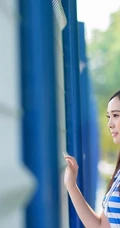 清新白裙可爱可爱女生户外写真 抓住夏天的尾巴